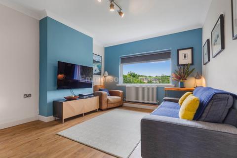 28 Burnside Road, Elderslie, Johnstone, PA5 9JX