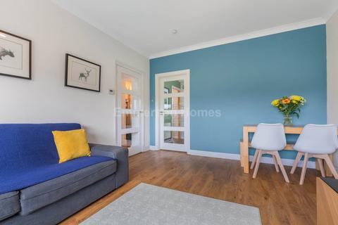28 Burnside Road, Elderslie, Johnstone, PA5 9JX