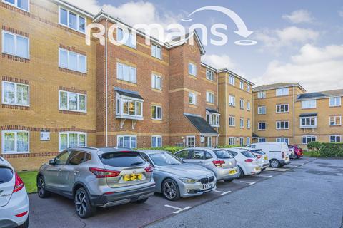 1 bedroom flat to rent, Ascot Court, Aldershot, Hampshire, GU11