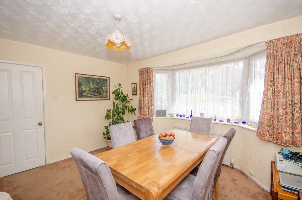 Dining room.jpg