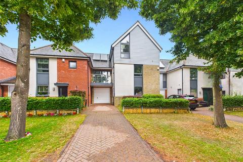 18 Catchpool Road, Colchester, CO1 1XN