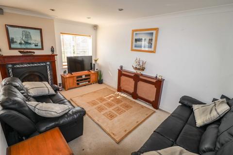 2 bedroom maisonette for sale, West Lane, Hayling Island