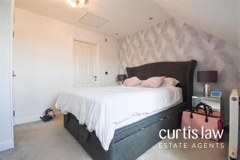 39 The Meadows, Darwen, BB3 0PF