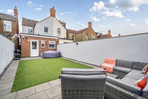 undefined, Hythe Road, Old Town, Swindon, SN1