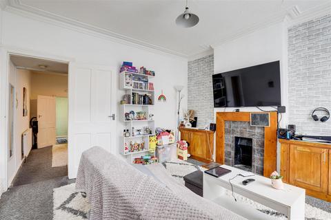 3 bedroom end of terrace house for sale, Goodliffe Street, Forest Fields NG7