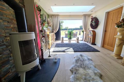 4 bedroom house for sale, Allensmore