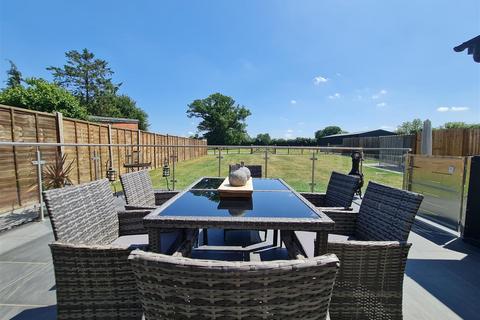 4 bedroom house for sale, Allensmore