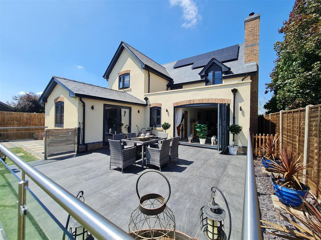 Rear garden and decking