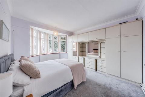 80 Warren Road, Dartford, DA1 1PL