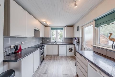 80 Warren Road, Dartford, DA1 1PL