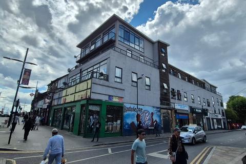 2 bedroom flat for sale, Harold Road, London E13