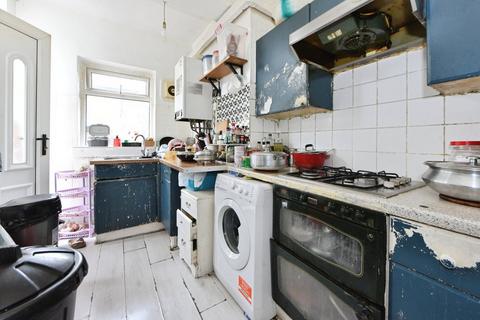 3 bedroom terraced house for sale, Norfolk Street, Hyde SK14