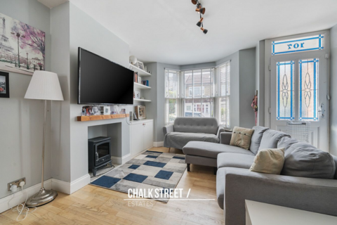 107 Douglas Road, Hornchurch, RM11 1AW