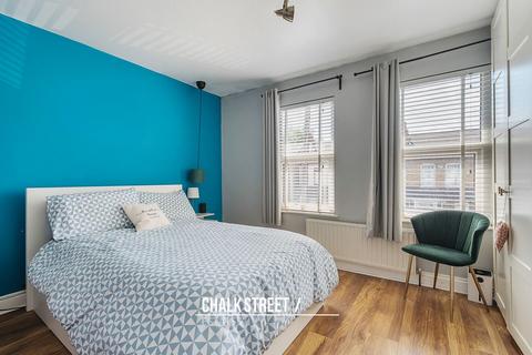 107 Douglas Road, Hornchurch, RM11 1AW