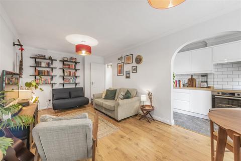 undefined, Lambert Avenue, Richmond, TW9