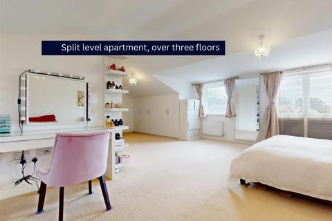2 bedroom apartment for sale, Harley Drive, Walton, Milton Keynes
