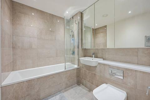 1 bedroom flat for sale, Galyon Point, Royal Docks, London, E16