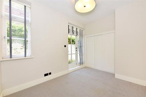 3 bedroom apartment for sale, Restoration Square, London, SW11