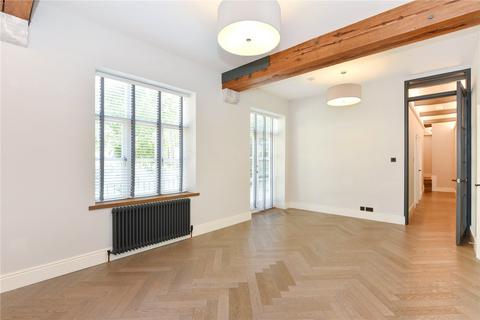 3 bedroom apartment for sale, Restoration Square, London, SW11
