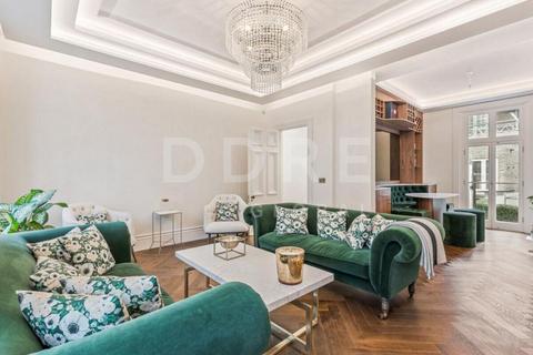 5 bedroom terraced house to rent, Brunswick Gardens, London, W8