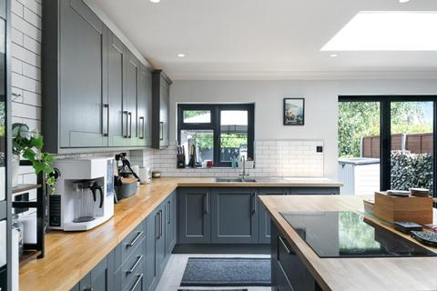 51 Northcroft Road, Epsom, KT19 9SZ