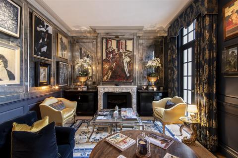 undefined, Redcliffe Square, Chelsea, SW10