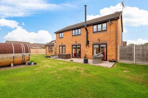 5 bedroom detached house for sale, Denefield, Lincoln LN6