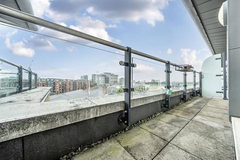 2 bedroom flat for sale, Building 22, Woolwich Riverside, London, SE18