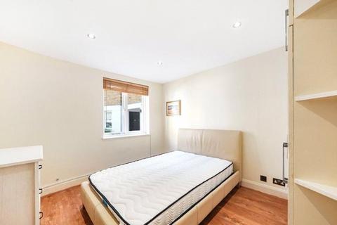 3 bedroom house to rent, Eliot Mews, London NW8