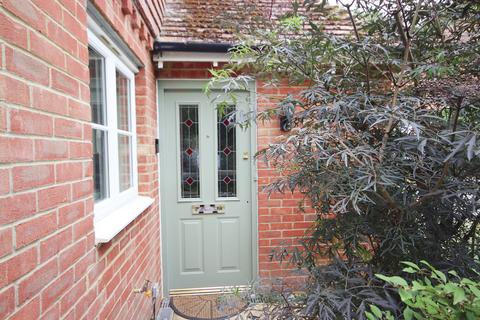 12 High Trees, Fittleworth, Pulborough, RH20 1HH