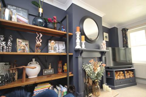 12 High Trees, Fittleworth, Pulborough, RH20 1HH