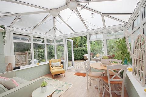 12 High Trees, Fittleworth, Pulborough, RH20 1HH