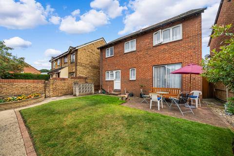 undefined, Claydon Drive, Beddington