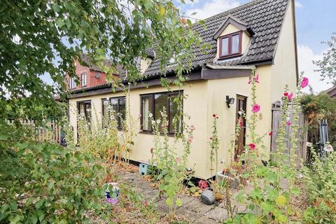 undefined, Tunbeck Close, Wortwell