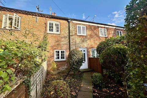 The Hart, Farnham