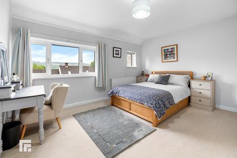 4 bedroom terraced house for sale, Garth Olwg, Gwaelod-y-garth, Cardiff