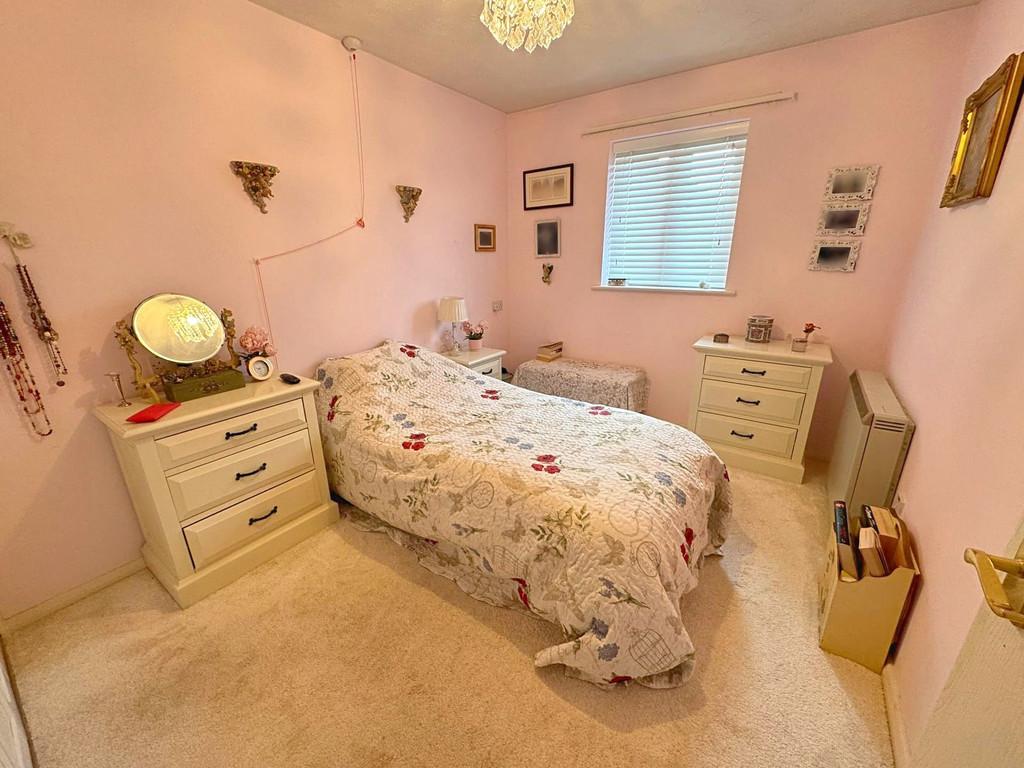 Bed 1 new