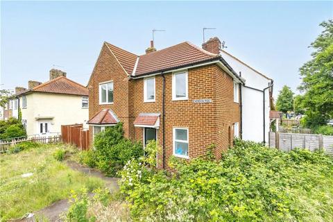 2 Everdon Road, London, SW13 9AH