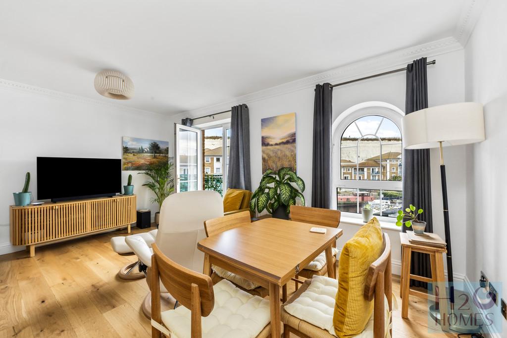 Wellington Court, Flat 28-016