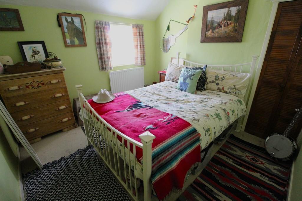Bed 2