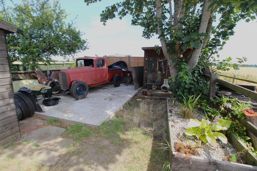 Garden 3