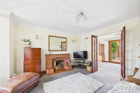 4 bedroom detached house for sale, Moathouse Close, Acton Trussell