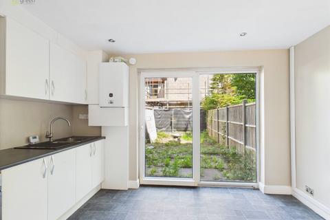 3 Meadowside Close, Great Barr, Birmingham, B43 6BP