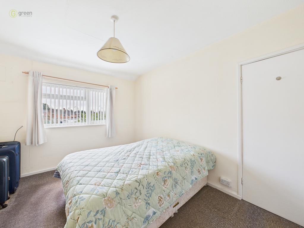 Cam05591g0pr0125still032