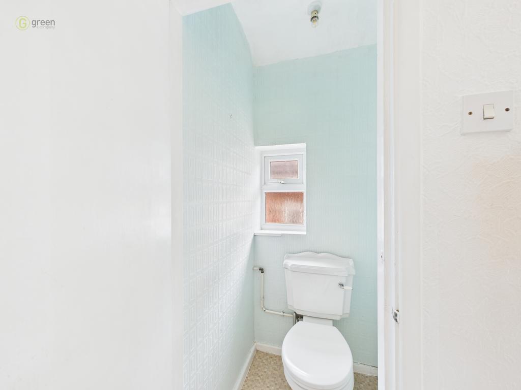 Cam05591g0pr0125still035