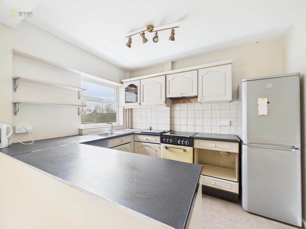 Cam05591g0pr0125still007