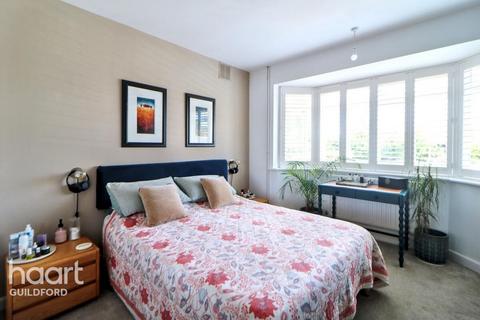 103 Saffron Platt, Guildford, GU2 9XY