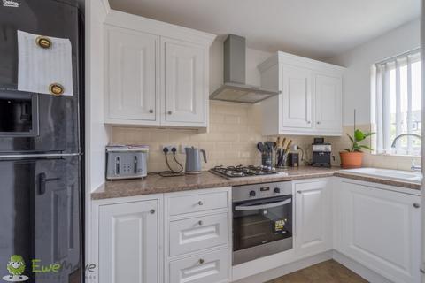 2 bedroom terraced house for sale, Odette Gardens, Tadley RG26