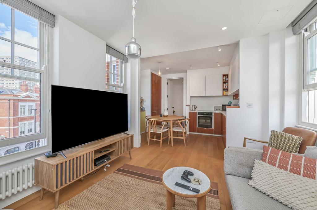 Apartment in London - More