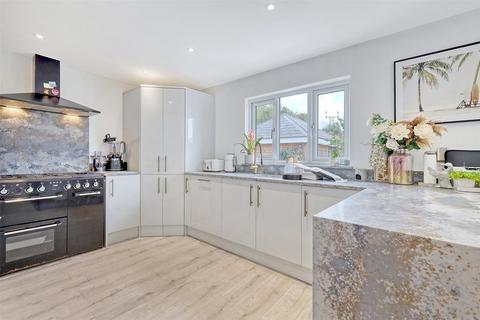 undefined, Southend Road, Rochford, Essex, SS4